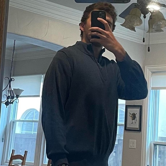 LL Bean Quarter Zip Size Large - Picture 2 of 3